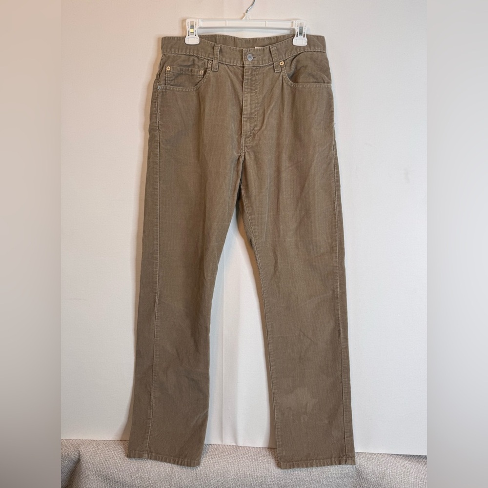 VTG 2001 Levi's 505 mens sz 33x34 corduroy pants tan straight leg regular fit.‎
